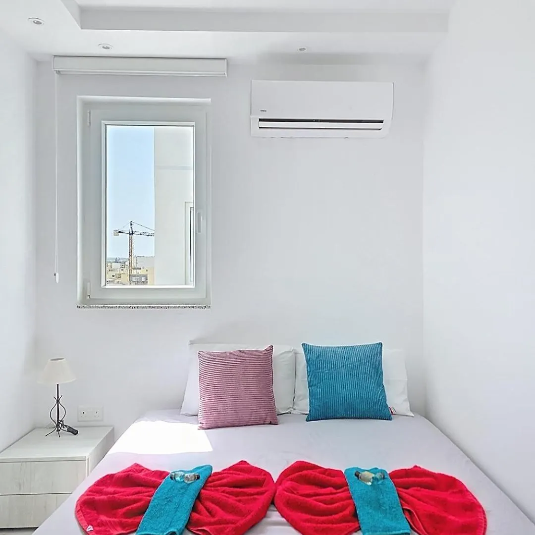 Center Of Malta Modern Sunny Penthouse In Birkirkara Apartment 0*,  Malta